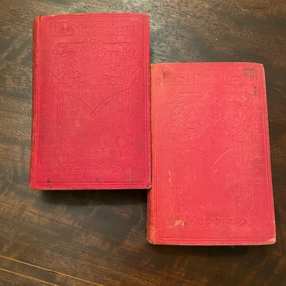 Antique Les Miserables volume I and II - Picture 2 of 11